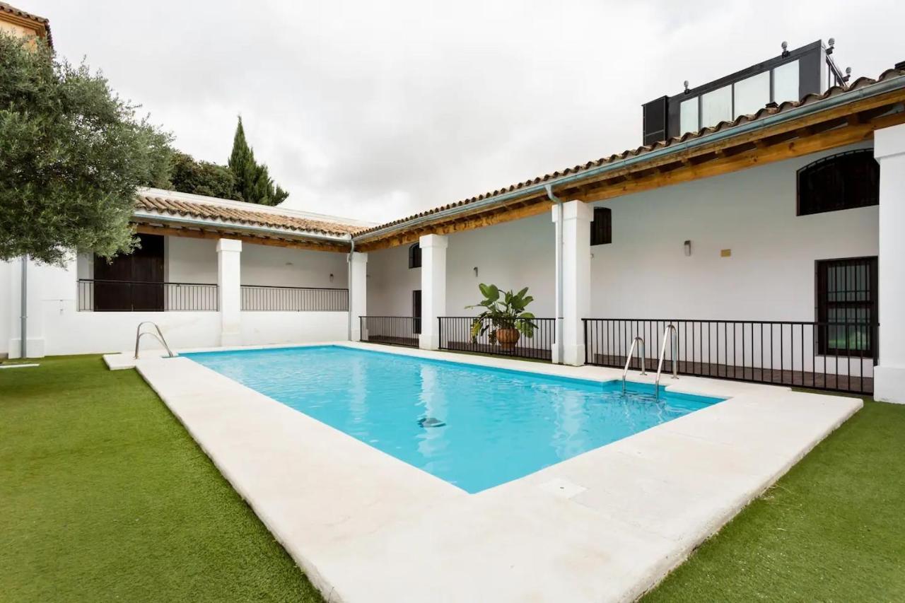 Artqhost Jerez Huge Loft & Free Parking Apartment Jerez de la Frontera Luaran gambar