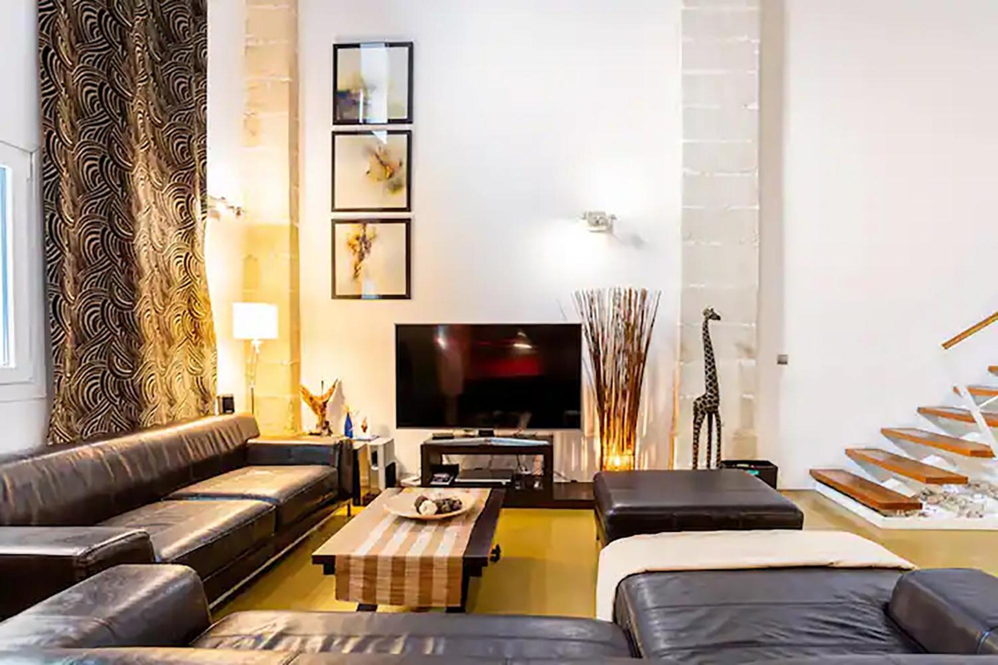Artqhost Jerez Huge Loft & Free Parking Apartment Jerez de la Frontera Luaran gambar