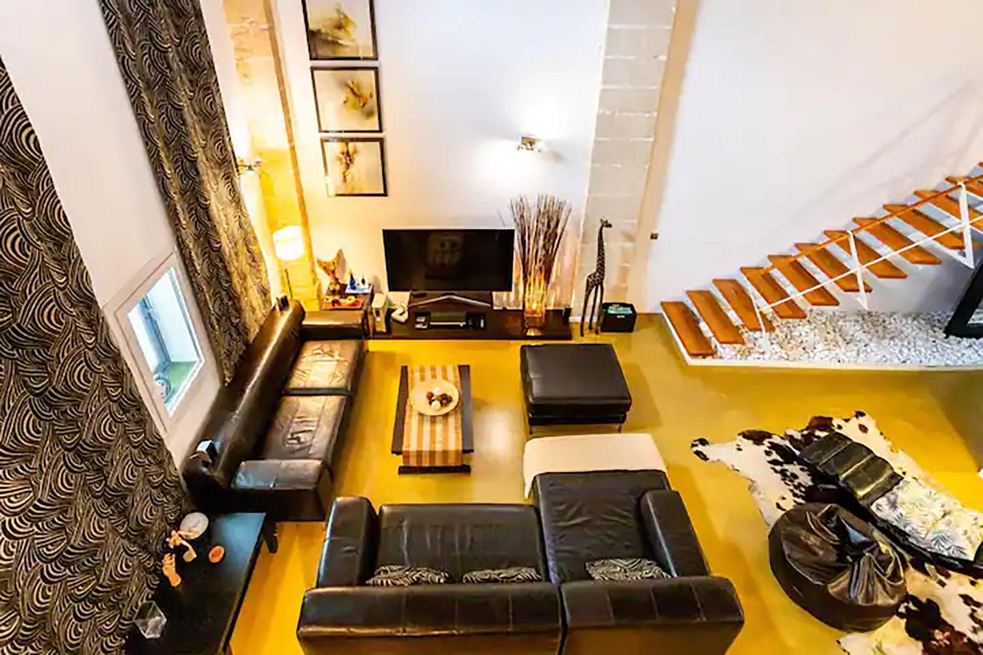 Artqhost Jerez Huge Loft & Free Parking Apartment Jerez de la Frontera Luaran gambar