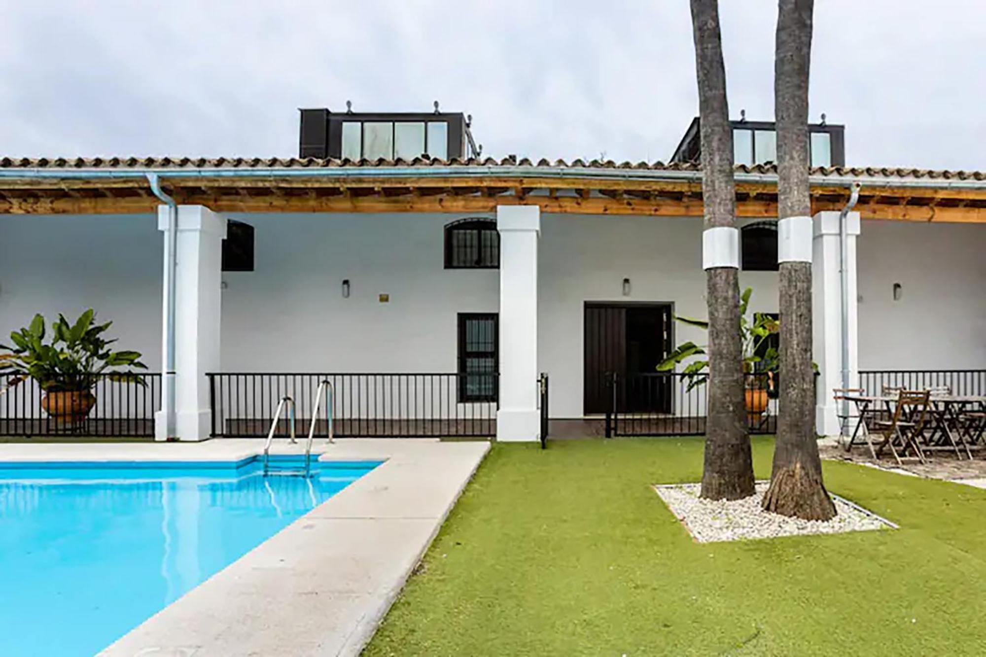 Artqhost Jerez Huge Loft & Free Parking Apartment Jerez de la Frontera Luaran gambar